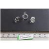 Image 1 : (3) Crystal Decorations - Some Chips