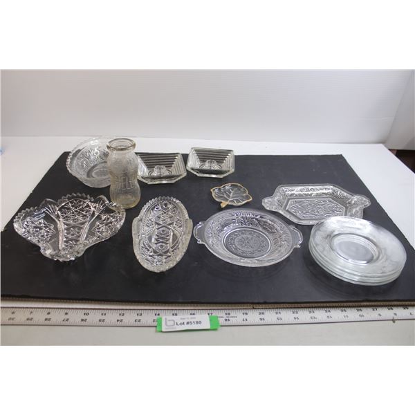 (12) Pieces Glassware