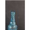 Image 4 : (2) Blue Glass Bottles