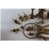 Image 2 : (4) Assorted Candle Holders, Decorative Ring Keys and Assorted Decorations