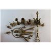 Image 5 : (4) Assorted Candle Holders, Decorative Ring Keys and Assorted Decorations