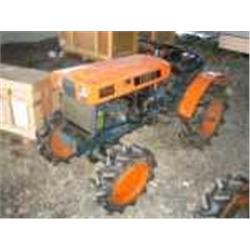 Kubota B6000 4WD