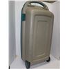 Image 4 : Storage Tote on Wheels