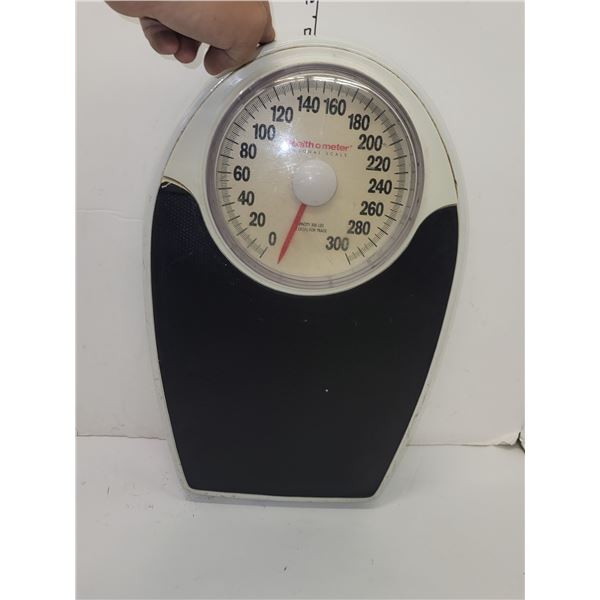 Vintage Bathroom Scale