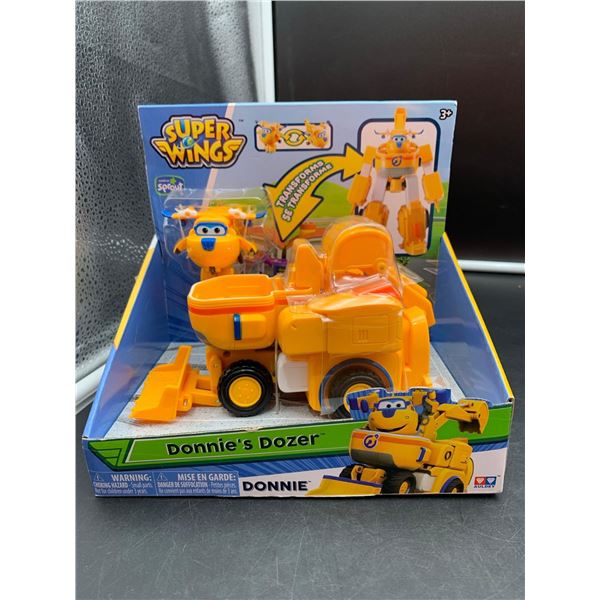 Super Wings Transforming Dozer Donnie Toy