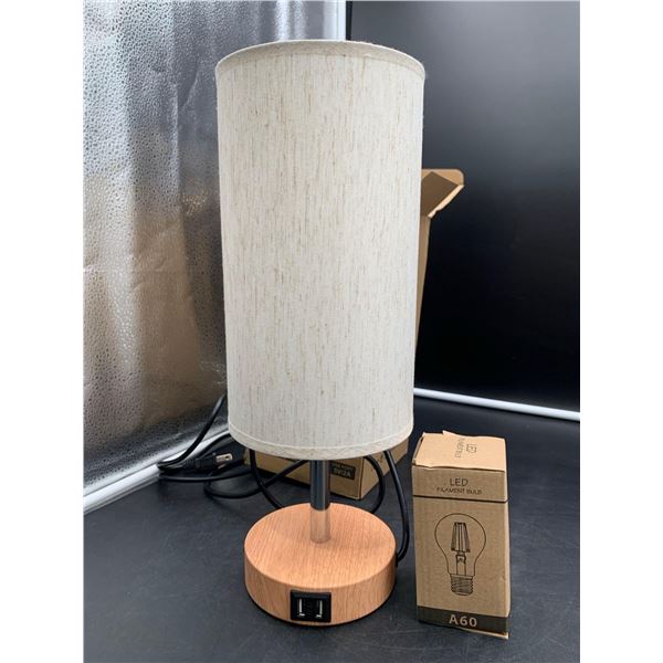Yarra Decor Touch Control Table Lamp w/ USB Charging Port