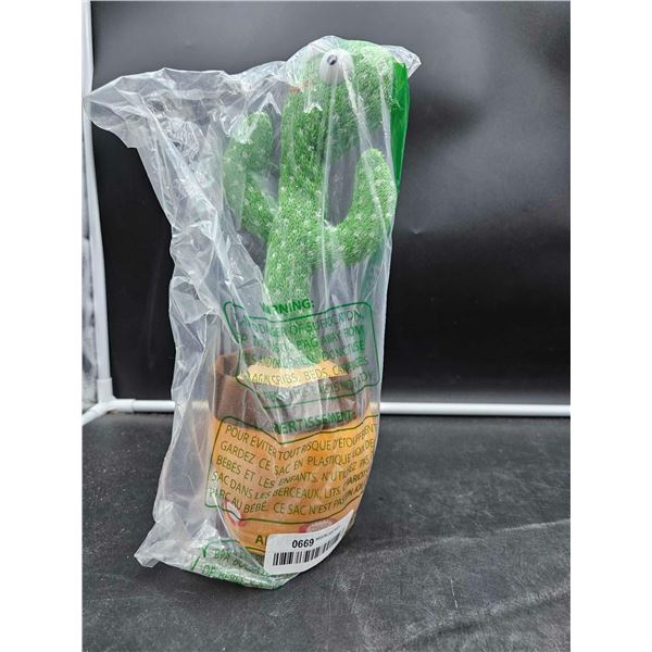 Voice Activated Mimicing Dancing Cactus