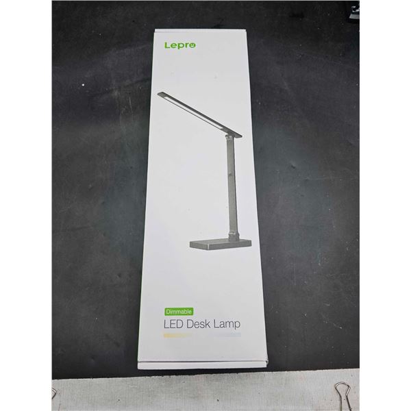 Dimmable LED Desk Lamp