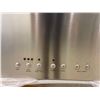Image 3 : Thermador Stainless Steel Luxury Hood Fan (PHOTO MAY NOT MATCH PRODUCT EXACTLY)