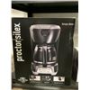 Image 2 : Proctor-Silex 12 cup Programmable Coffeemaker (Black)