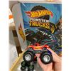 Image 4 : Hot Wheels Monster Trucks Set of 12 1:64 Scale Die-Cast Toy Trucks