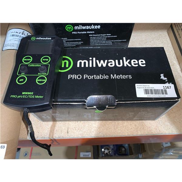 Milwaukee Pro Portable Meters Pro pH/EC/TDS Meter MW802