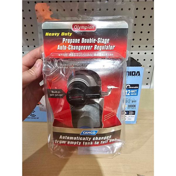 Propane Double-Stage Auto-Changeover Regulator (E/F) cCSAus