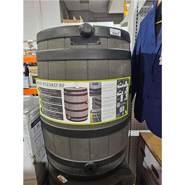 Good Ideas Rain Wizard 50 Gallon Plastic Rain Barrel Water Collector, Oak