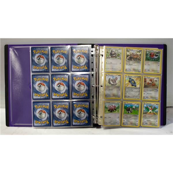 BINDER POKEMON COLLECTOR CARDS