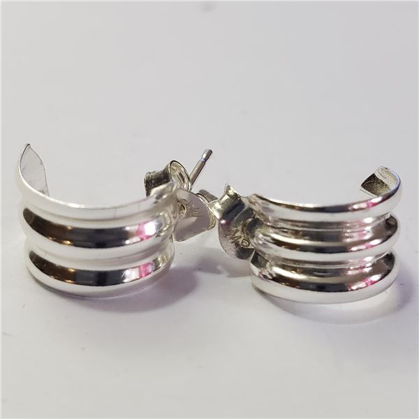 JP974-191 SILVER EARRINGS