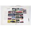 Image 4 : 1001 IMAGES OF CARS HARDCOVER BOOK