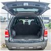 Image 15 : 2010 FORD ESCAPE AWD SUV