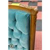 Image 2 : TEAL VELVET ORNATE TALL BACK OLD CHAIR