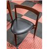 Image 2 : VINTAGE TEAK WOOD TABLE WITH 5 CHAIRS