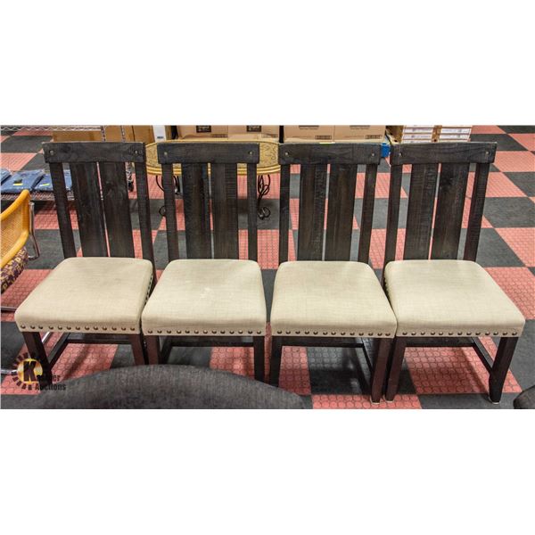 SET OF FOUR DINING CHAIRS