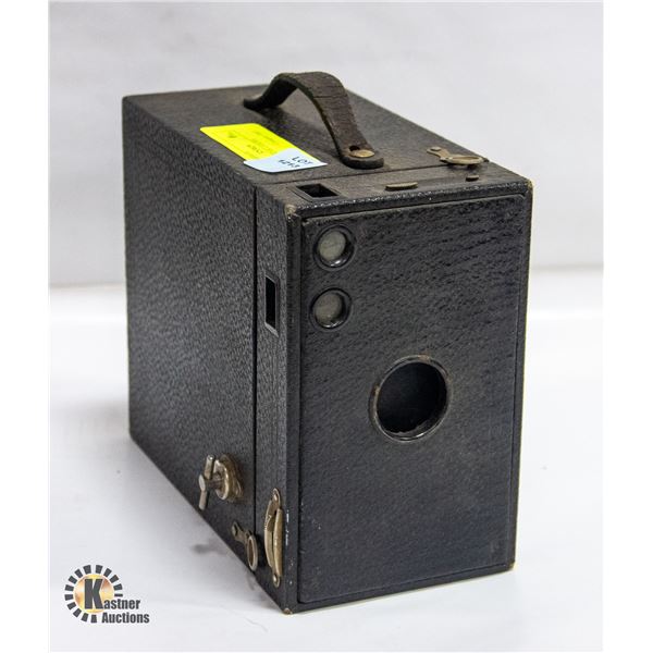 VINTAGE KODAK CAMERA