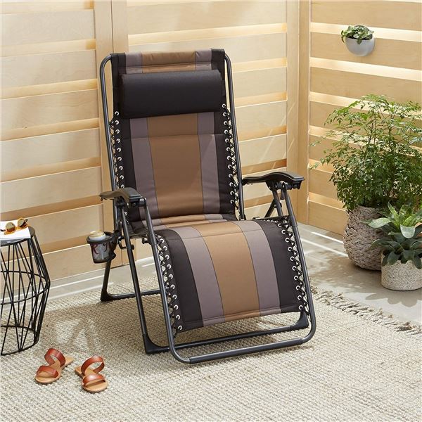 NEW AMAZON BASICS ZERO GRAVITY CHAIR