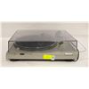 Image 1 : VINTAGE TECHNICS TURNTABLE RECORD PLAYER DIRECT