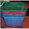 Image 1 : LOT OF 4 RUBBERMAID TOTES & LIDS