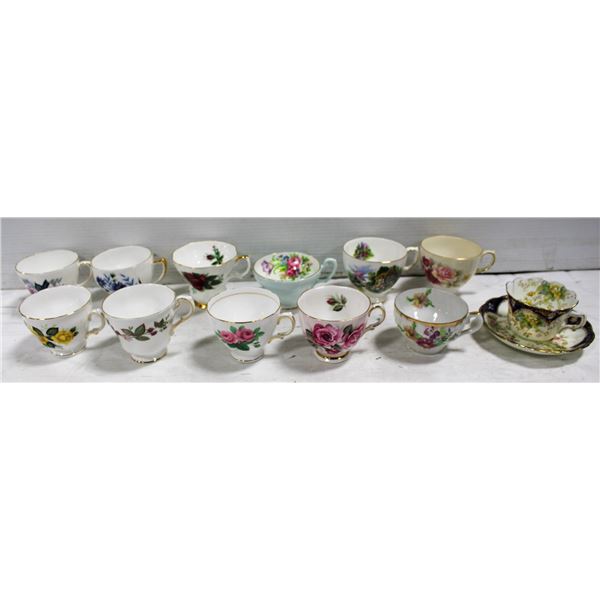 BOX TEA CUPS