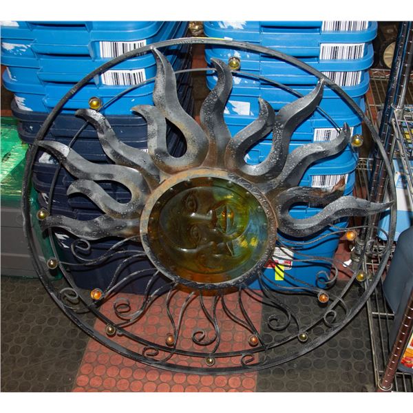 LARGE METAL DISPLAY PIECE