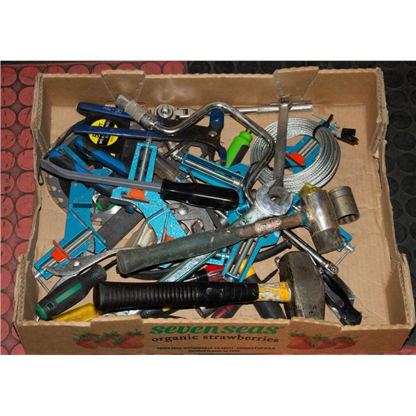 FLAT OF ASSORTED TOOLS