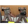 Image 1 : PAIR OF RED JACK STANDS