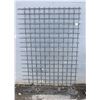 Image 1 : 48" X 28" HIGH CARBON STEEL SCREEN