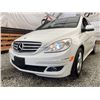 Image 2 : B4 --  2008 MERCEDES B200 WHITE 202539 KMS TMU