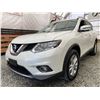 Image 2 : C6G --  2016 NISSAN ROGUE WHITE 124912 KMS