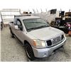 Image 10 : B6D --  2004 NISSAN TITAN SILVER 203615 KMS