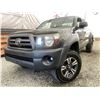 Image 1 : B6E --  2010 TOYOTA TACOMA 4X4 GREY 306146 KMS