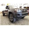 Image 8 : B6E --  2010 TOYOTA TACOMA 4X4 GREY 306146 KMS