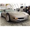 Image 8 : 0B --  1998 CHEVROLET CORVETTE GOLD 137765 KMS