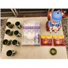 Image 2 : Porky the Pig Jar, Cups, and More