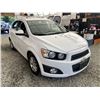 Image 9 : E4 -- 2015 CHEVROLET SONIC, WHITE, 161916 KMS