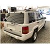 Image 15 : A12I -- 1998 JEEP GRAND CHEROKEE, WHITE, 213989 KMS