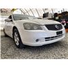 Image 8 : A12M -- 2005 NISSAN ALTIMA, WHITE, 229306 KMS