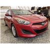 Image 8 : A12P -- 2013 HYUNDAI ELANTRA, RED, 178368 KMS