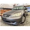Image 1 : A12F --  2004 Honda Civic, Grey, 224822 KMS,