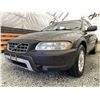 Image 2 : A12M -- 2006 VOLVO XC 90, BROWN, 250715 KMS