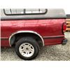 Image 25 : A12N -- 1996 MAZDA B4000, RED, 336832 KMS