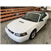 Image 2 : A12L -- 2000 Ford MUSTANG GT CONVERTIBLE, White, 239703 KMS
