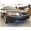 Image 8 : A4 -- 2001 TOYOTA CAMRY, GREY, 321266 KMS